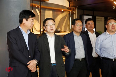 ballbet������(�й�)����ɭ����