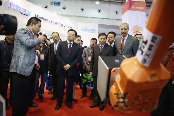 ballbet������(�й�)����ɭ����