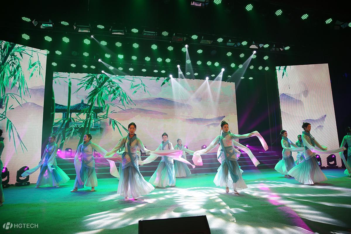 ballbet������(�й�)����ɭ����